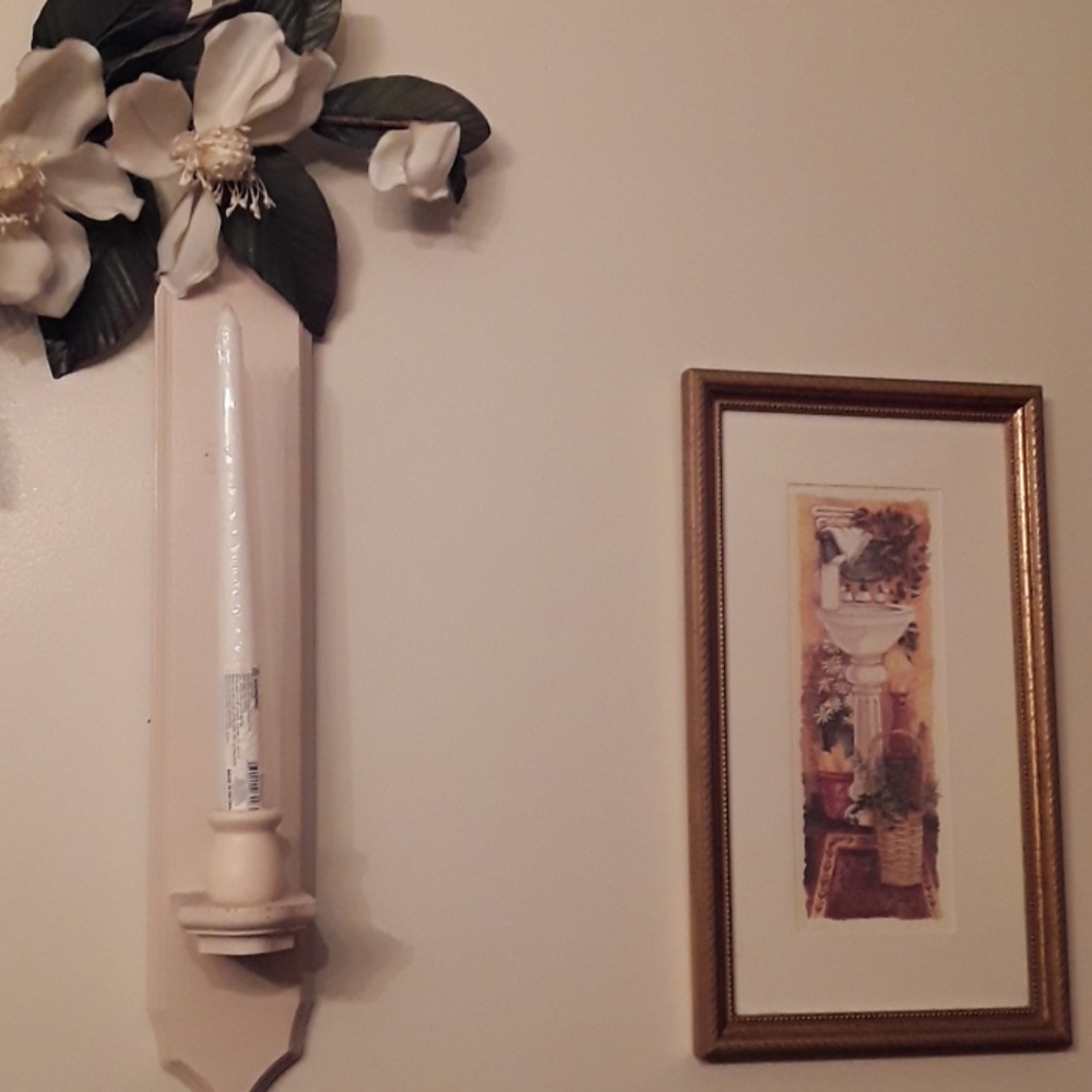 HOME INTERIOR CANDLE SCONCE, 2 PICTURES, AND MAGN